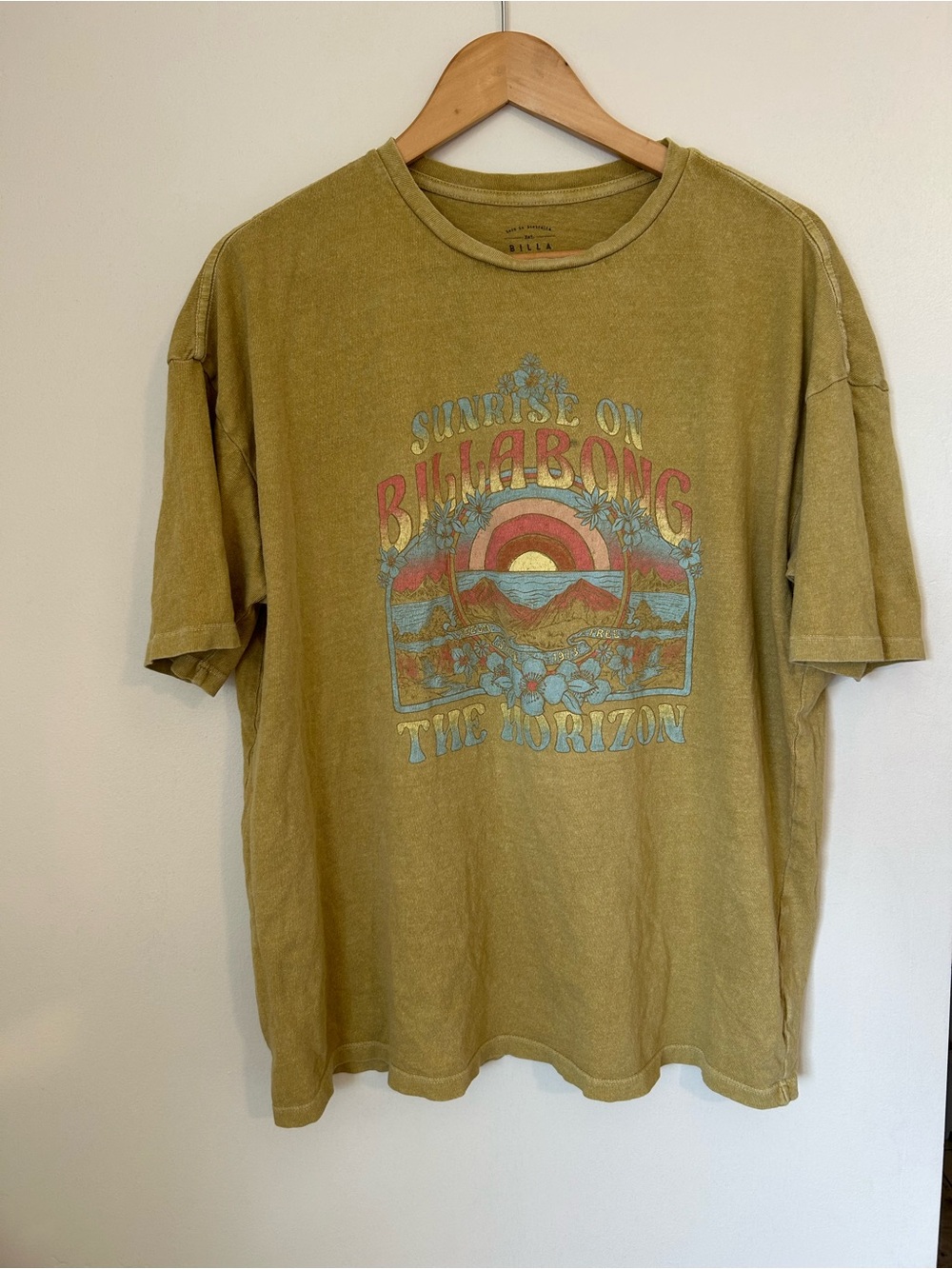 Billabong Olive Short-Sleeve Graphic Tee with Sunset Print
